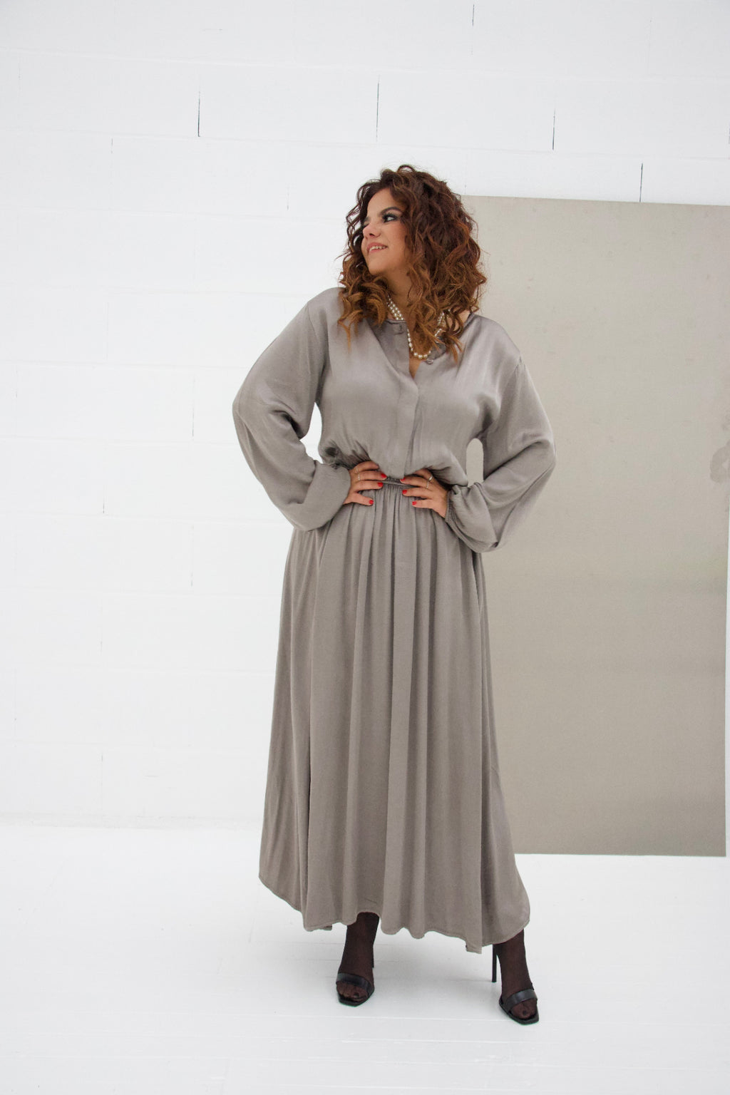 Champagne Dress Grey